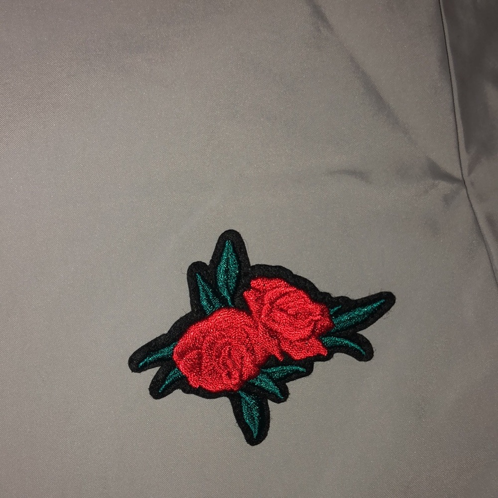 Grey polyester shorts - Picture 2 of 4